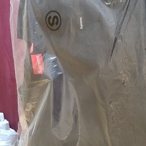 Supreme small box crew neck